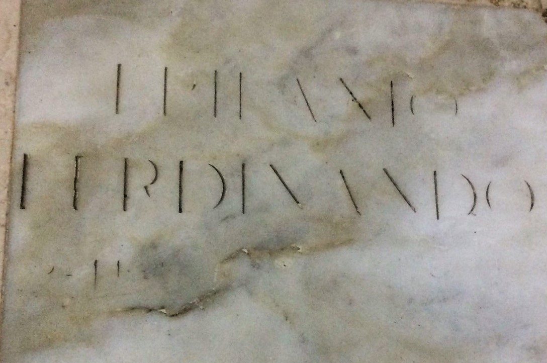 Epifanio Ferdinando's tomb, Mesagne 05.jpg